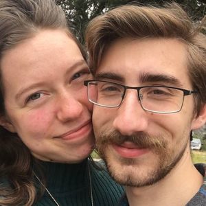 Meet your Posher, Claire